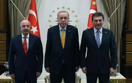 Cumhurbaşkanı Erdoğan, OYAK Heyeti'ni kabul etti