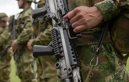 Pakistan'da askeri tesise bombalı saldırı: 6 asker hayatını kaybetti
