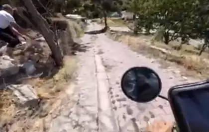 Tarihî Yerleri Gezen İçerik Üreticisi Saldırıya Uğradı