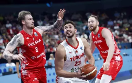 A Milli Basketbol Takımı, EuroBasket 2025 Yarı Finale Yükseldi