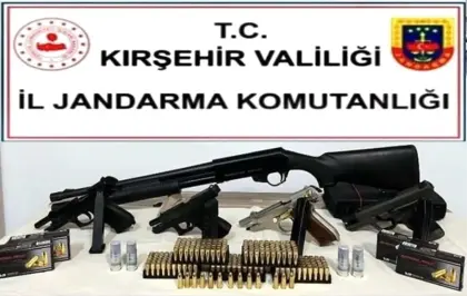 Kırşehir'de Ruhsatsız Silahlarla 5 Kişi Yakalandı