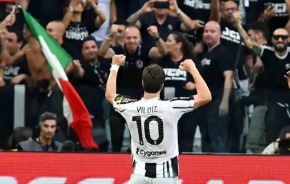 Juventus, Hakan Çalhanoğlu ve Kenan Yıldız'ın Performansıyla Inter'i 4-3 Yenip Liderliğe Yükseldi