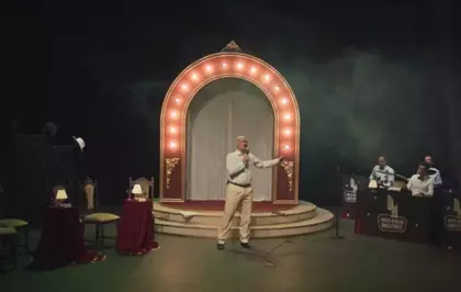 Dario Moreno'nun ışıltılı hikayesi sahneye taşınıyor