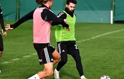 Beşiktaş'ta Rafa Silva, takımla birlikte çalıştı