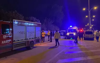 Osmaniye'de 3 aracın karıştığı trafik kazasında 2 kişi öldü, 7 kişi yaralandı