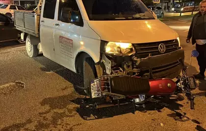 Samsun'da pikapla çarpışan motosiklet sürücüsü yaralandı