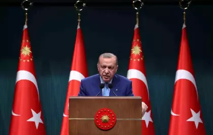 Cumhurbaşkanı Erdoğan: ''Muhalefetin iş bilmezliğine bakıp asla umutsuzluğa kapılmayın, liyakatli kadrolar Türkiye'de iş başındadır''