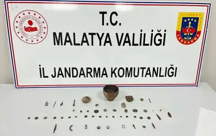 Malatya'da tarihi eser niteliğinde 43 parça ele geçirildi