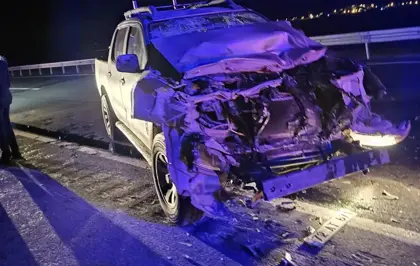 Nusaybin'de kamyonetin TIR'a arkadan çarptığı kazada 5 yaralı