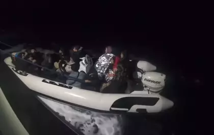 İzmir'de 8'i çocuk 56 düzensiz göçmen yakalandı