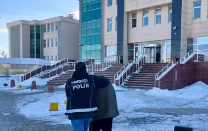 Kars'ta aracında uyuşturucu ele geçirilen şüpheli tutuklandı