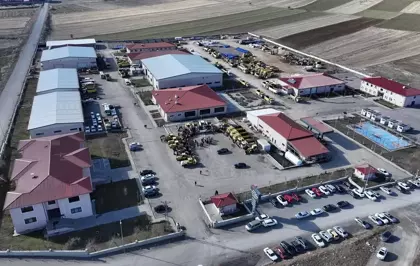 Sivas'ta 7 bin 489 kilometrelik yol ağında karla mücadele çalışması yapılacak