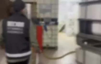 İstanbul ve Antalya'da 16 ton kaçak alkol ele geçirildi; 5 gözaltı