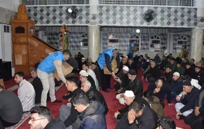 Diyarbakır ve çevre illerde Regaip Kandili idrak edildi