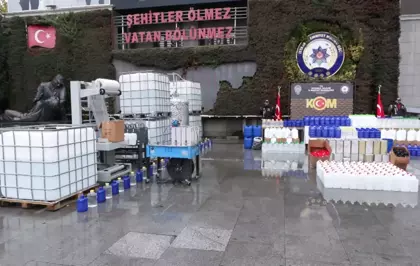 İstanbul, Tekirdağ ve Antalya'da ele geçirilen 45 bin ton kaçak alkol emniyette sergilendi