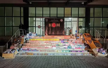 Şanlıurfa'da kaçak sigara operasyonu: 3 gözaltı