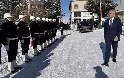 Ardahan Valisi Çiçekli görevine başladı