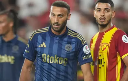 Fenerbahçe'de Cenk Tosun ile yollar ayrıldı