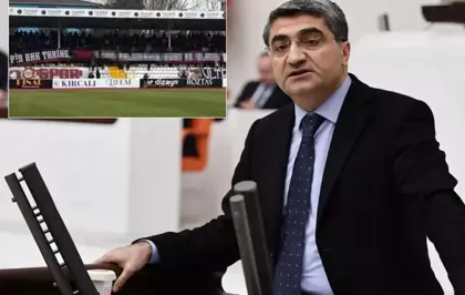 Maçta açılan pankart, Mersin Milletvekili Mehmet Emin Ekmen'i küplere bindirdi