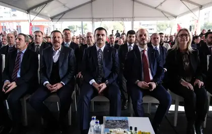 AK Parti Genel Sekreteri İnan, İzmir'de millet bahçesi açılışında konuştu Açıklaması