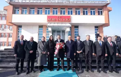 Bakan Tekin: ''İlk defa ortaöğretim kurumlarına kayıt yaptıran öğrencilerimizde mesleki ve teknik eğitimin oranı yüzde 43'e çıktı''