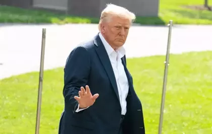 Trump, Macron'un kendisine gönderdiği mesajı paylaştı