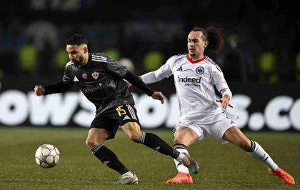 Karabağ, 90+4'te Eintracht Frankfurt'u devirdi