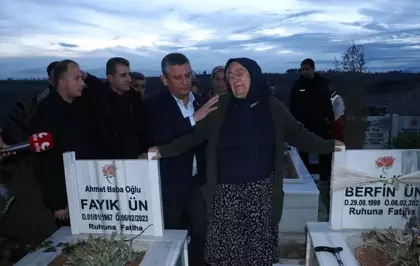 CHP Genel Başkanı Özel, Adıyaman'da ziyaretlerde bulundu