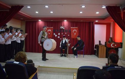 Ağlı'da İstiklal Marşı'nın kabulünün yıl dönümü kutlandı