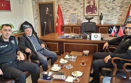 Beypazarı'nda şehit babası Tiftik'ten emniyet ve jandarmaya bayram ziyareti