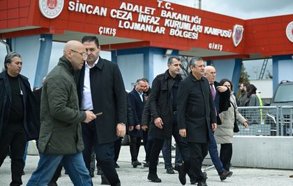 CHP Genel Başkanı Özel, Sincan Cezaevi ziyaretinin ardından konuştu Açıklaması