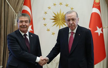Cumhurbaşkanı Erdoğan, KKTC Başbakanı Üstel'i kabul etti