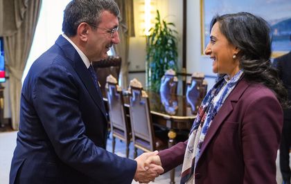 Cumhurbaşkanı Yardımcısı Yılmaz, Kanada Dışişleri Bakanı Anand'ı kabul etti Açıklaması