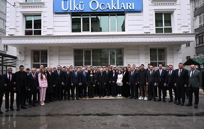 MHP Genel Başkanı Bahçeli'den Ülkü Ocakları Eğitim ve Kültür Vakfına bayram ziyareti