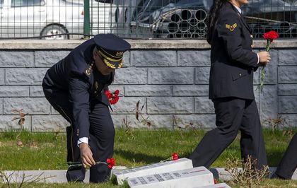 Sakarya ve çevre illerde Çanakkale Deniz Zaferi'nin 111. yılı dolayısıyla törenler düzenlendi