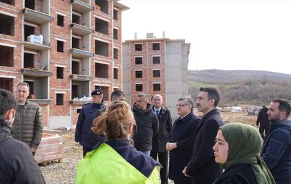 Saraydüzü'nde TOKİ konutlarının yapımı devam ediyor