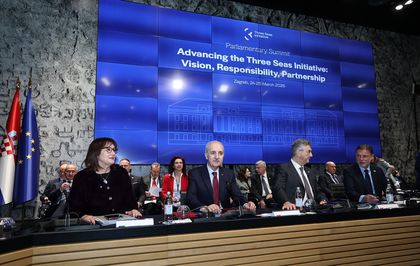 TBMM Başkanı Kurtulmuş, Üç Deniz Girişimi Parlamenter Zirvesi'nde konuştu Açıklaması