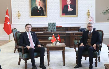 Bakan Memişoğlu, Karadağ Sağlık Bakanı Vojislav Šimun ile görüştü