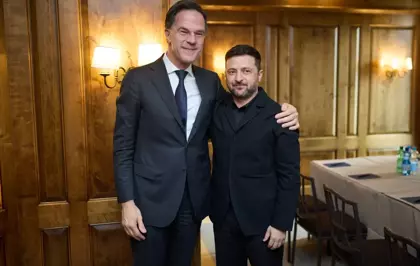 Zelenskiy, NATO Genel Sekreteri Rutte ile Münih'te bir araya geldi