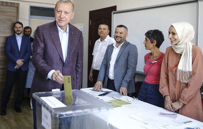 Cumhurbaşkanı Erdoğan tekrar aday olacak mı? AK Parti'den net 'erken seçim' açıklaması