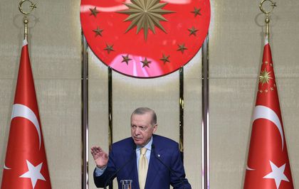 Cumhurbaşkanı Erdoğan: Fikren fosilleşmiş bu güruhun hezeyanlarına sadece gülüp geçiyoruz