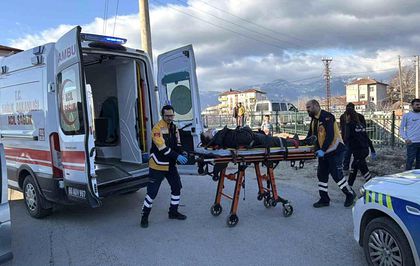 Erbaa'da motosiklet ile otomobil çarpıştı: 2 yaralı