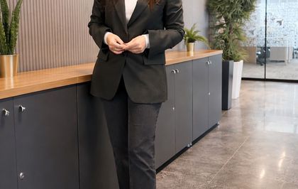 8 Mart'a Özel: Kriz Anlarında Dijital Gücün Kadın Lideri