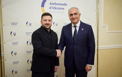 Zelenski, Paris'te Rıza Pehlevi ile görüştü