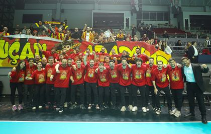 Göztepe Erkek Hentbol Takımı, Süper Lig'e yükseldi