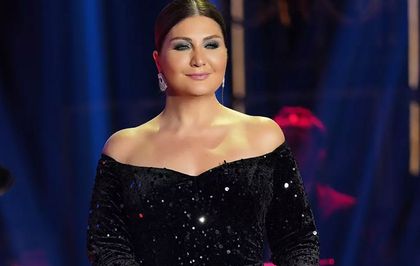 Sibel Can 11 yaş küçük sevgilisini hediyelere boğdu