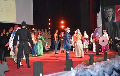 Çanakkale Zaferi'nin 111. Yılı Anma Programı İzmir'de Düzenlendi