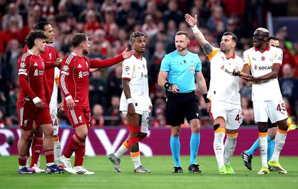 Liverpool Galatasaray maçında hakem değişikliği