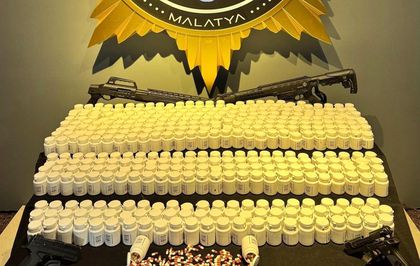 Malatya'da uyuşturucu ve silah operasyonu: 3 tutuklama