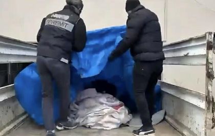Balıkesir'de 42 bin 600 adet sentetik ecza hapı ele geçirildi
